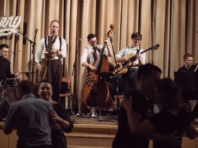 swingalia band